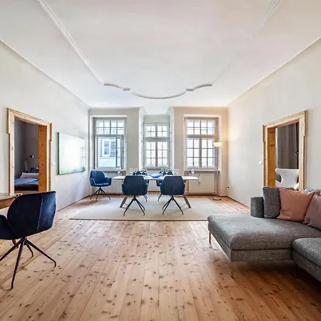 Lauben 75 Apartment Meran