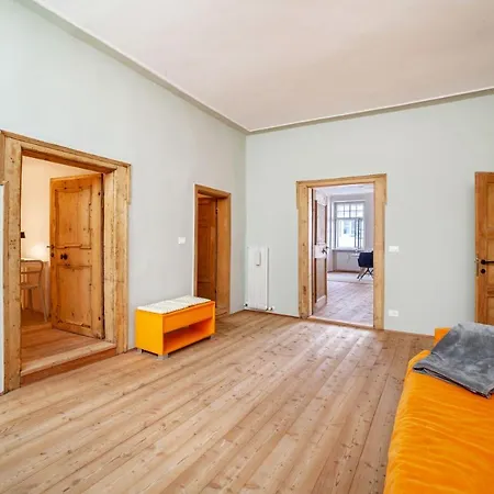 Apartment Lauben 75 Meran