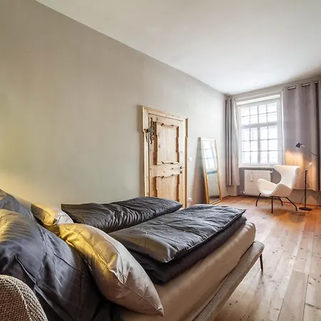 Lauben 75 Apartment *