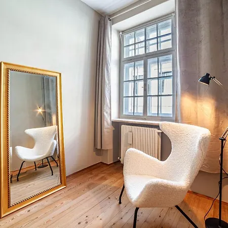 Apartment Lauben 75 *